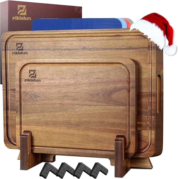 Piklohas Acacia Wood Cutting Board Set of 7 with Holder – Non-Slip Feet, Plastic Mats, Juice Groove, Reversible Butcher Block